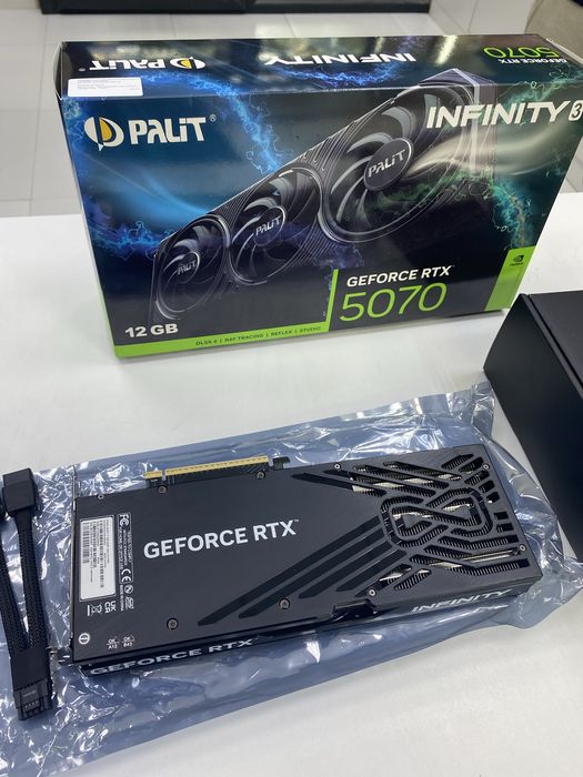 infinity 3 Geforce RTX 5070 12gb (p25)