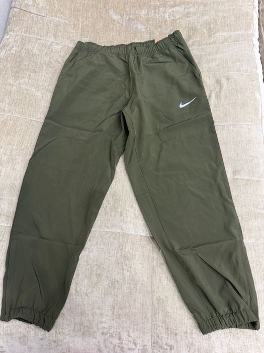 Спортивные брюки Nike