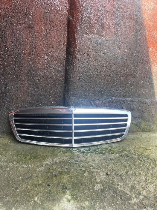 Grila mercedes s class w221