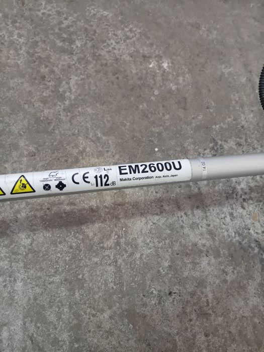 Motocoasa makita