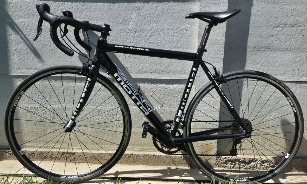 Bicicletă Cursieră Gianni Motta 52 | Shimano Sora | Furcă Carbon
