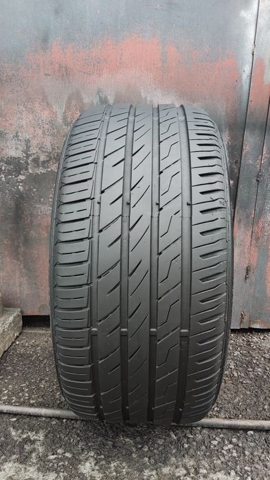 1брой лятна гума 245/40/17 Viking
6.8mm
dot23