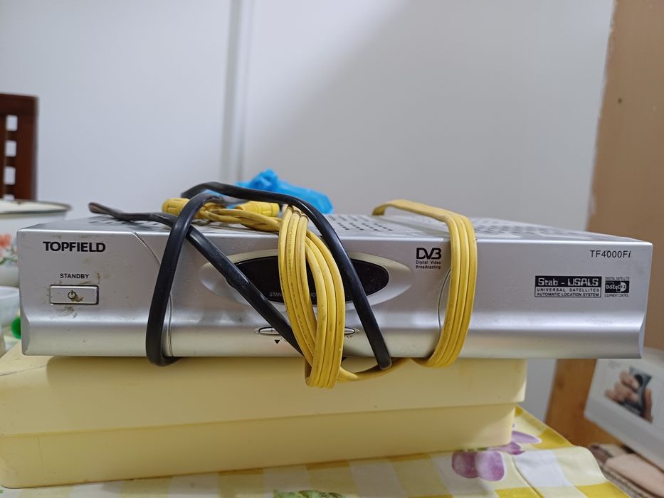 Тюнер от пароболической антенны б/у