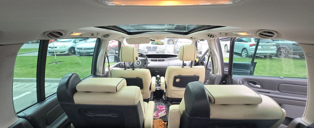 Vând Renault Espace IV facelift 2012 Initiale Paris