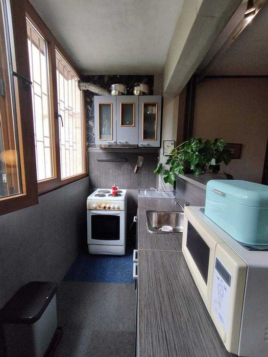 продавам 2-ст, преустроен на 3-ст в жк Надежда-3