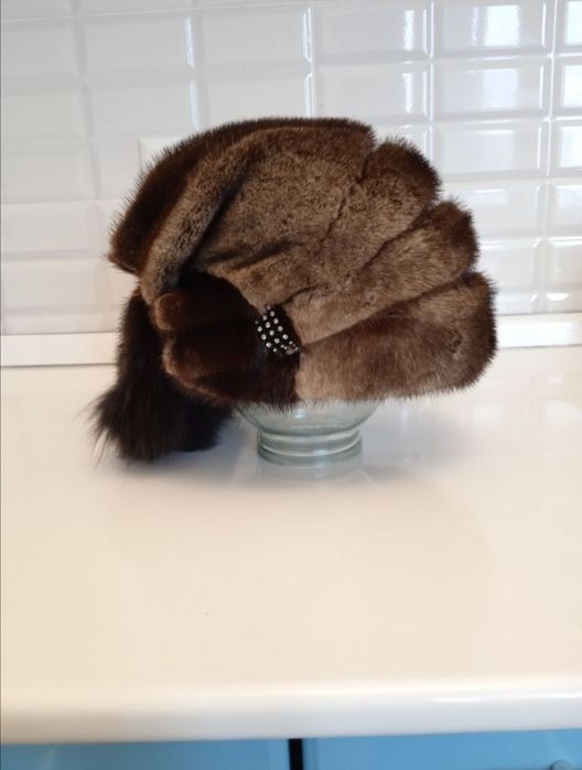 Норковая шапка женская