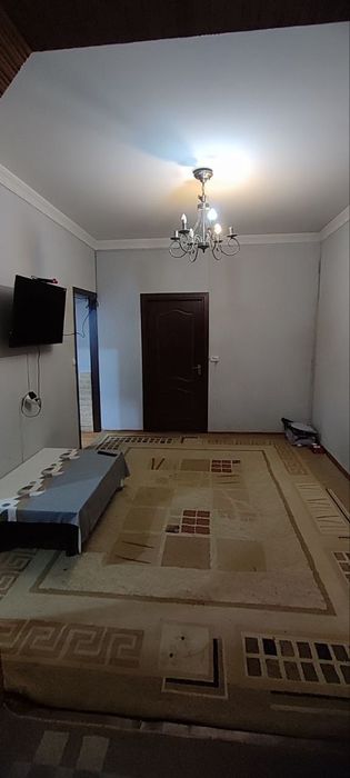 Чиланзар -7 квартал 2-х комнатная