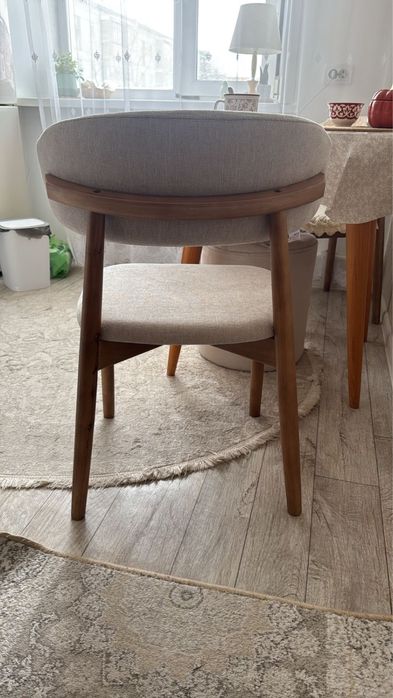 Стул 15000 за штука