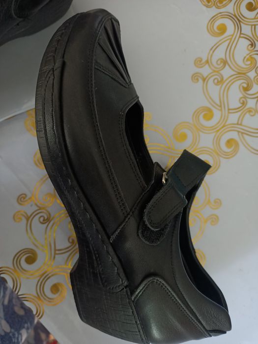 Туфли женские кожанные