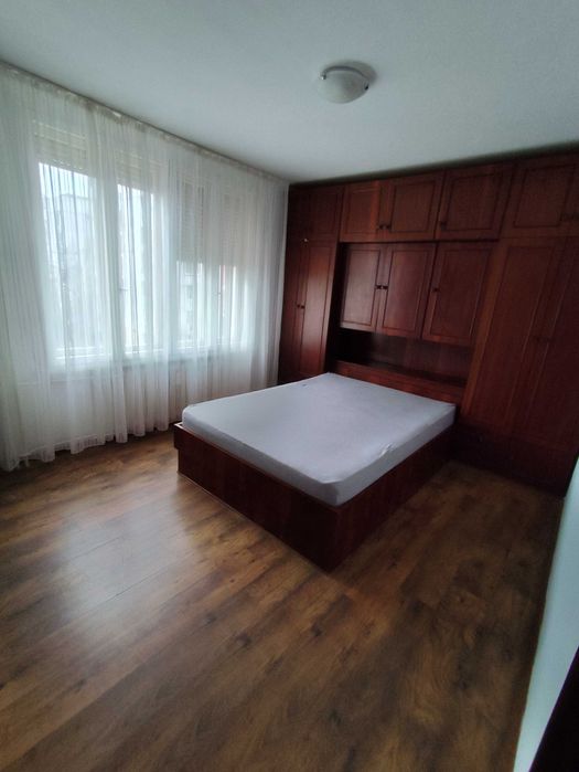 Тристаен апартамент под наем