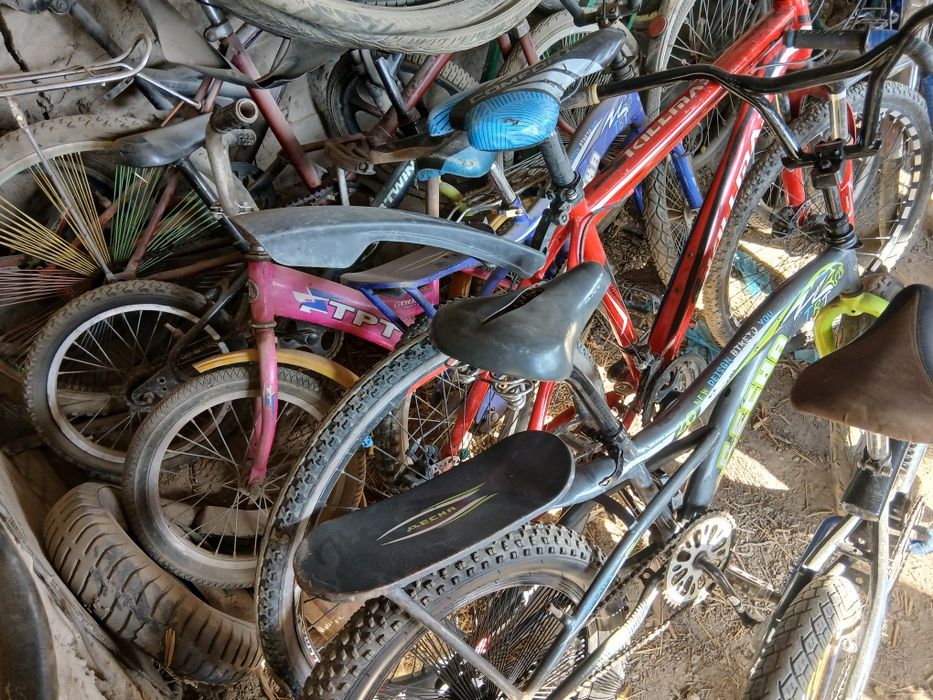 Велосипед ката-кичик хархил 100.000дан бошлаб 600.000гача барчаси соз