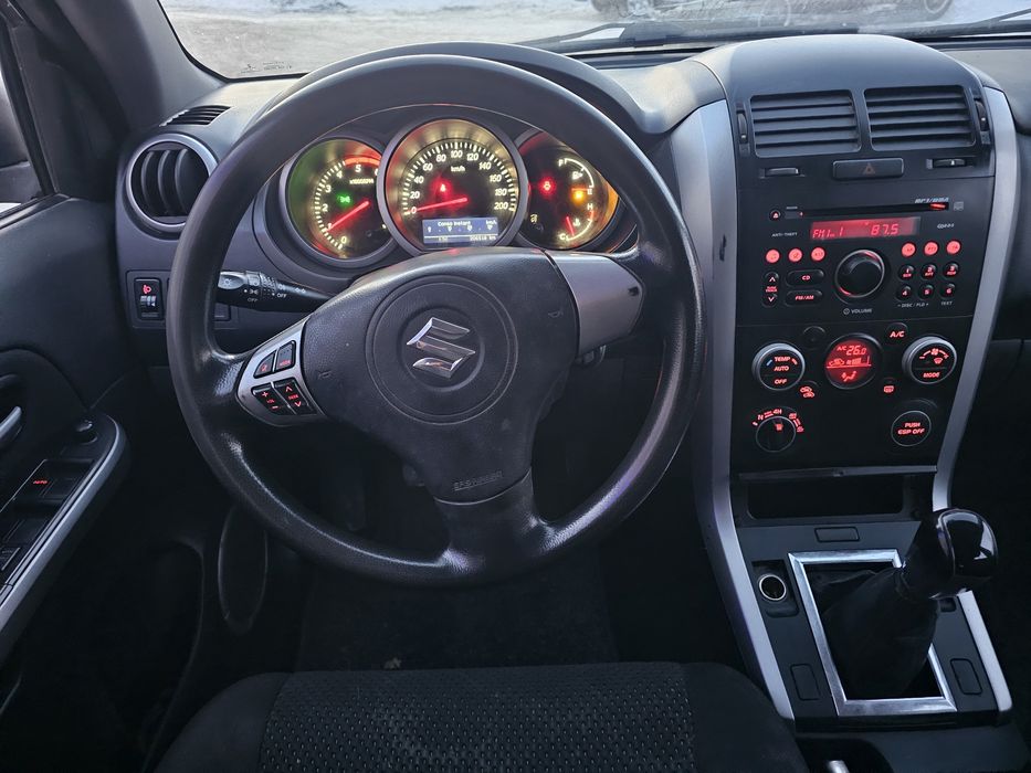 Suzuki Grand Vitara /2010/ 4X4