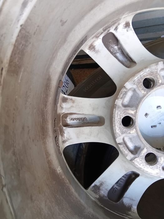 Оригинальные шины с дисками комплект