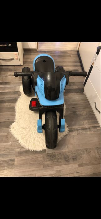 Motocicleta pentru copii