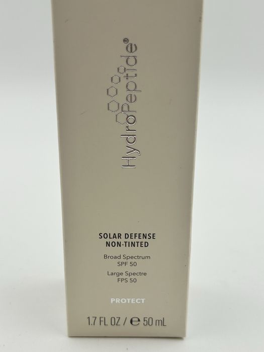 Solar Defense Non-Tinted Крем с широкоспектърна защита 50 spf