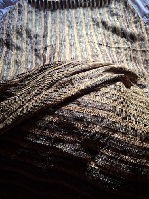 Плат за перде, поръбен на две от страните