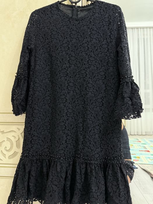 Продам платье по 3000  тенге