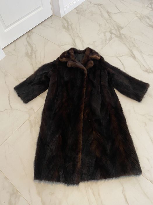 Blana naturala lunga de nurca