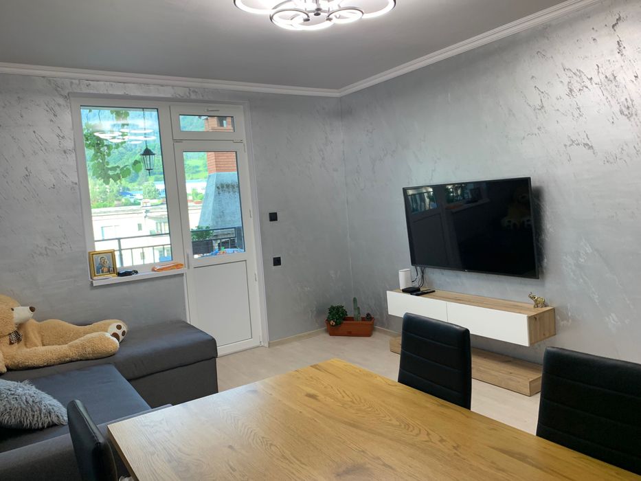 Продава се Етаж от къща в Смолян, Устово - 93 кв.м за 785 €/кв.м - Снимка #2