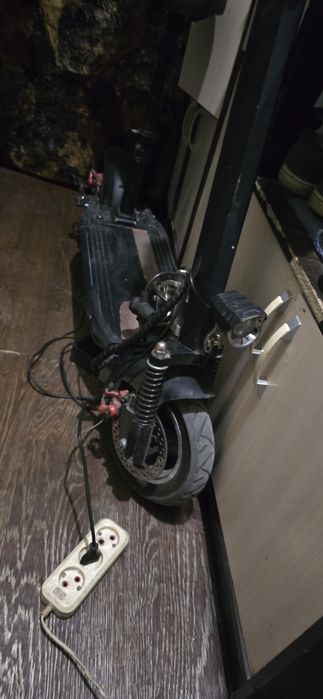 Электросамокат kugoo M4