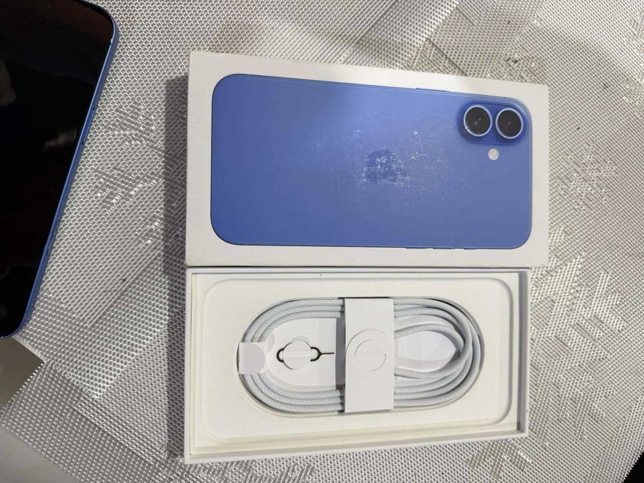 iPhone 16 Plus, 256GB, 5G, Ultramarine - с гаранция от Зора