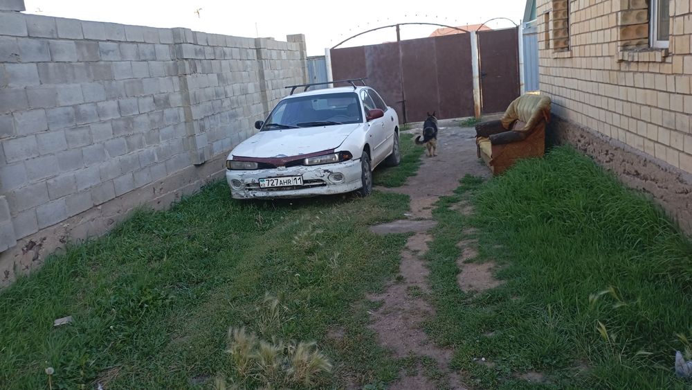 Митсубиси галант