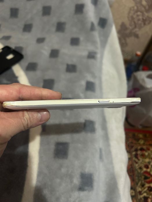 Продается Самсунг нот4 32 гб