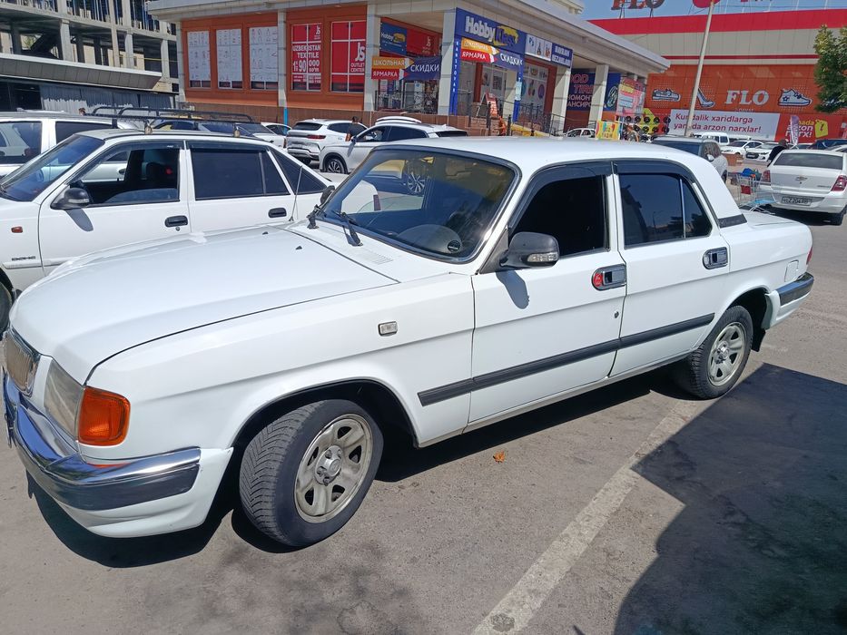 Продам газ 3110 , 2000г , 406д