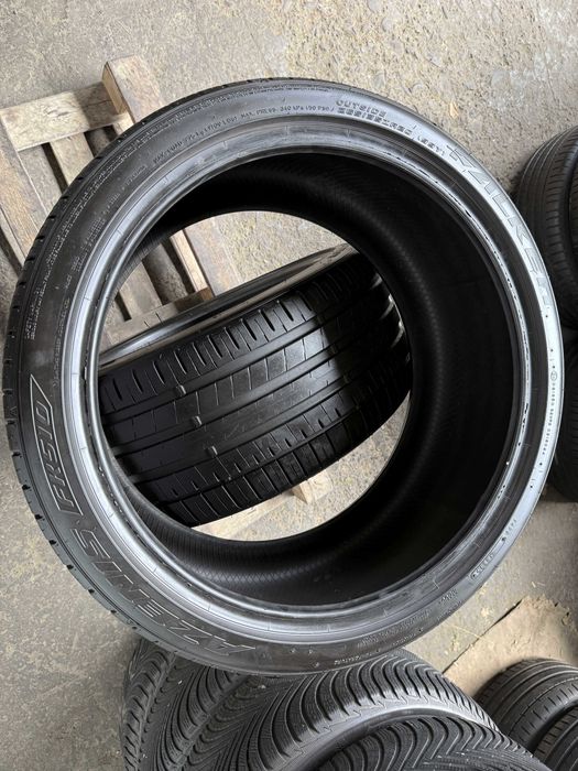 2x Anvelope Vara 265/35 R20 - Falken Azenis FK510