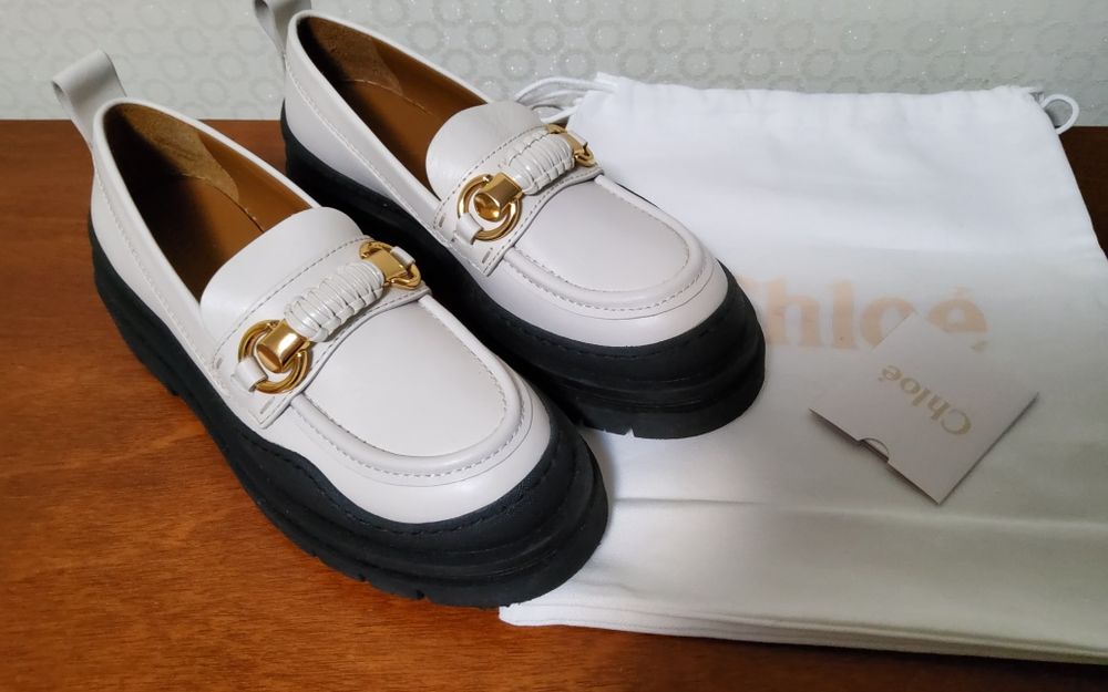 Продам новые лоферы Chloe - sneakers