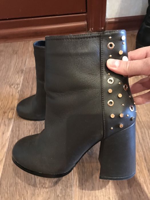 Обувь женская разная