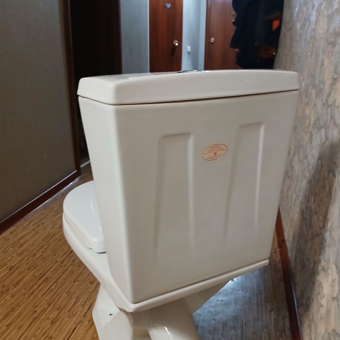 Продам унитаз б/у