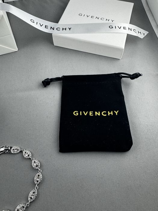 Bratara Givenchy-Silver eye -Noua