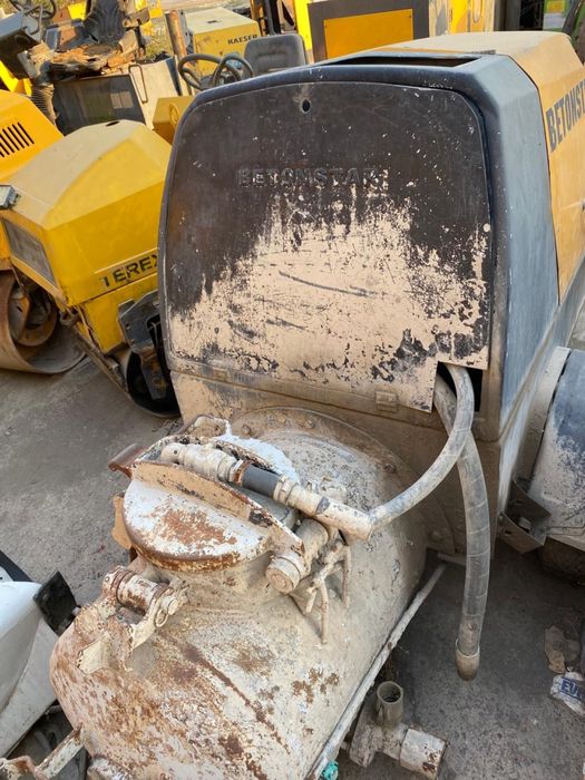 продаеться Бетона насос