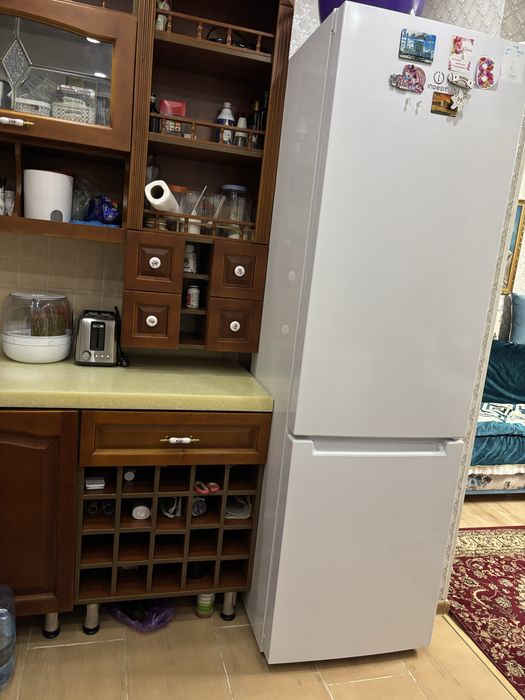 Продаю Холодильник