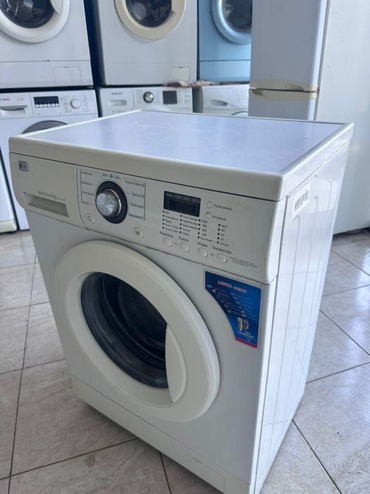 Стиральная машина LG 5кг.