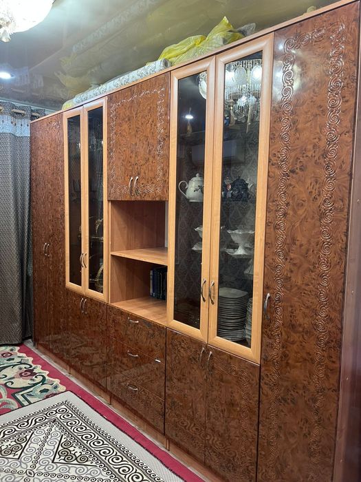 Продам  стенка в отличном состоянии