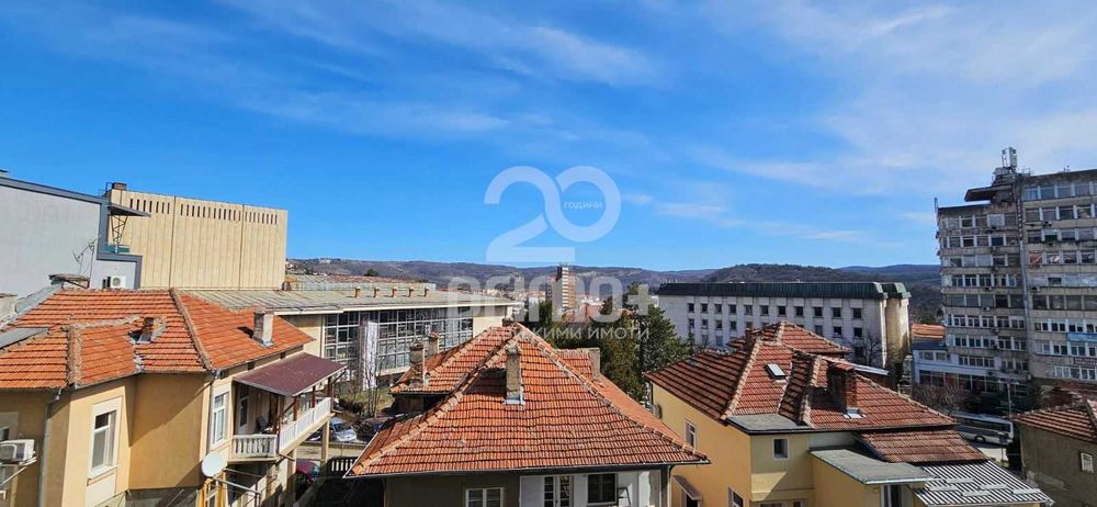 Продава се Двустаен апартамент в Велико Търново, Център - 71 кв.м за 1078 €/кв.м - Снимка #10