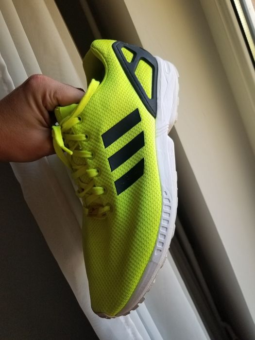 FLUX TWIN-TRICK T2 LTD 156 × FLUX PR M FLUX TWIN-TRICK T2 LTD 156 × FLUX PR M FLUX SNOWBOARD T2