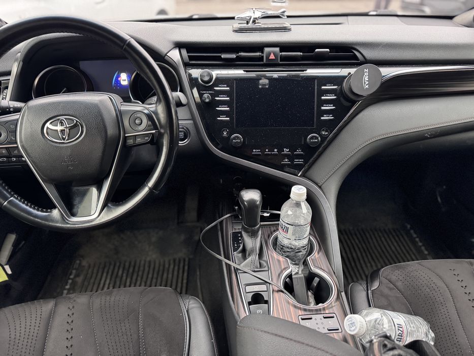 Аренда авто с водителям