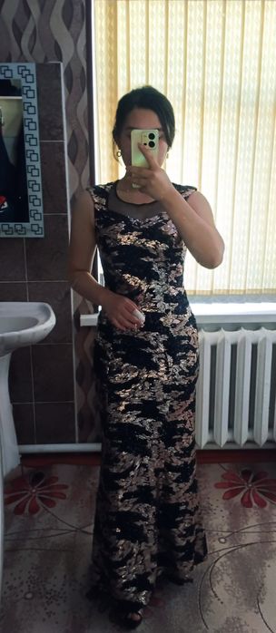 Продам вечернее платье