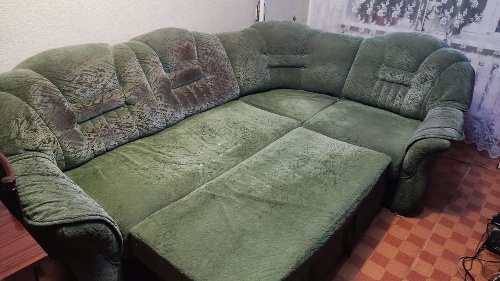 Продам угловой диван