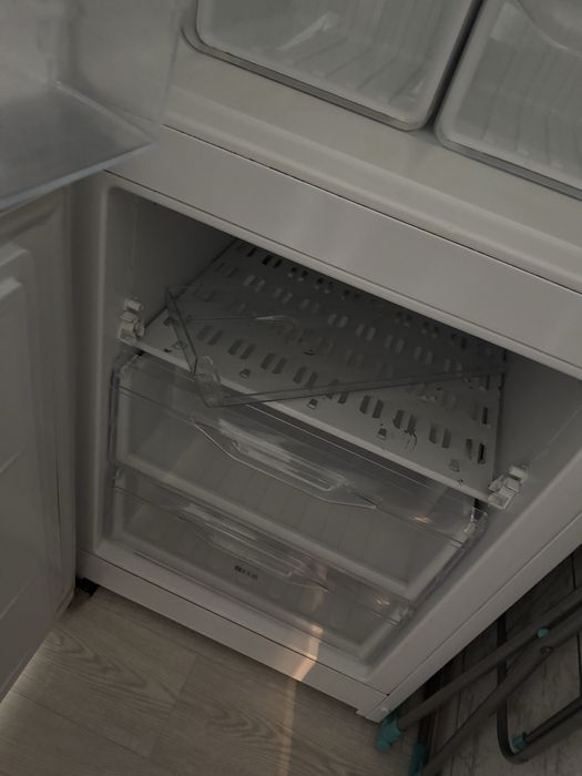 Продается холодильник