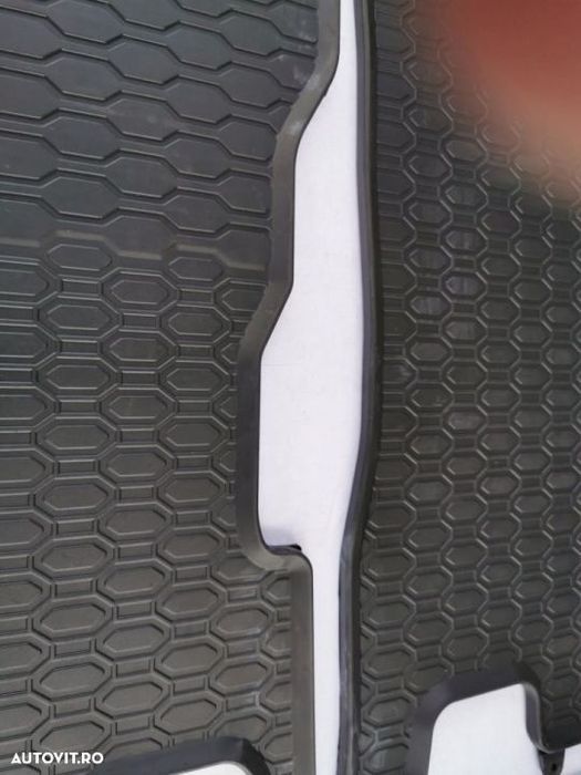 Covorase cauciuc Nissan Qashqai || ( 2014 --> )