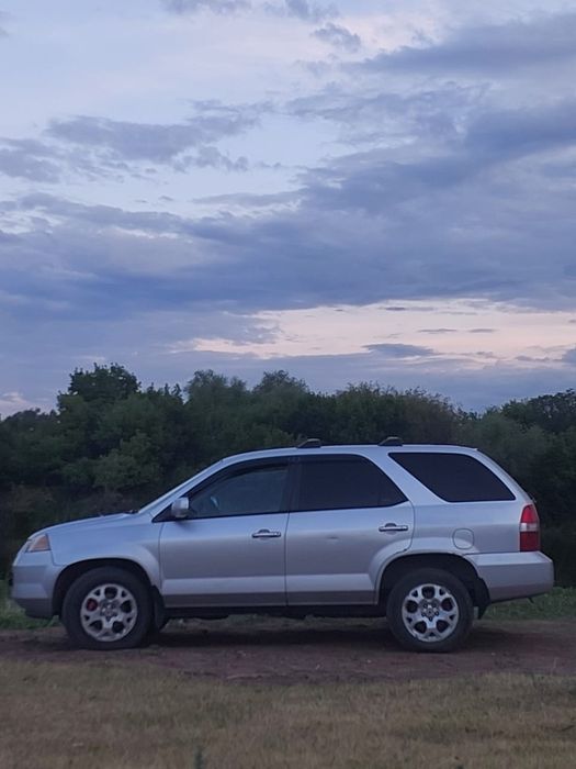 Акура МДХ (хонда)