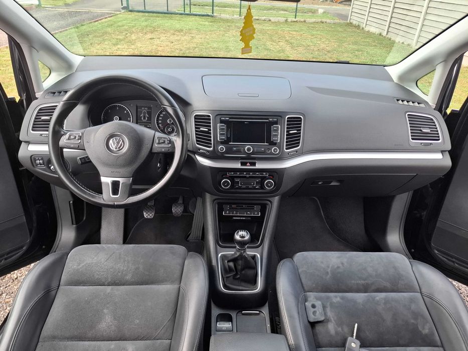 VW Sharan 2.0TDI an 2012, Aspect si Dotari-TOP, Posibil Garantie si RATE