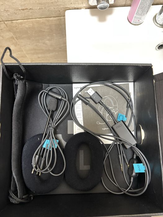 Наушники Logitech G Pro X