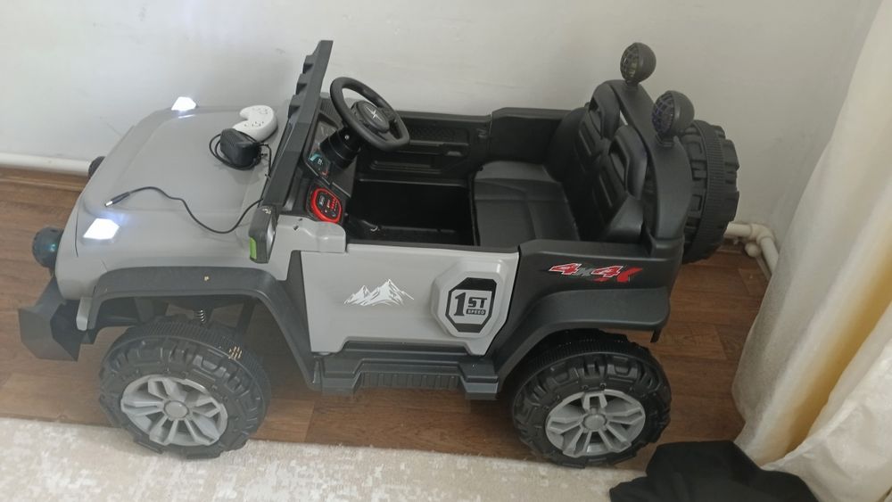 Продам детская машина