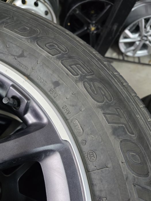 4 Броя 255/70/18 Bridgestone 6,5mm 21dot