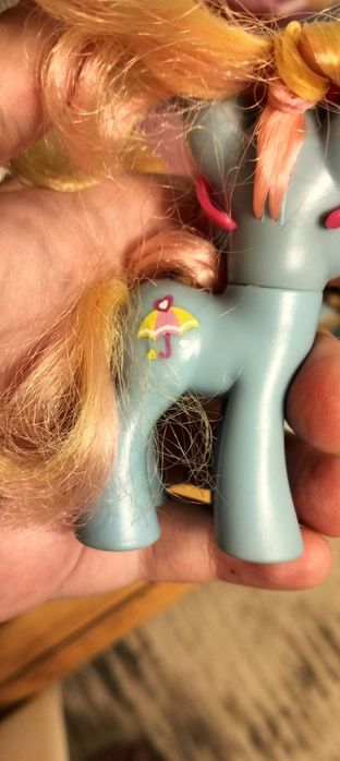 ДьюДроп Даззл пони